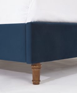 Peyton Upholstered Queen Bed