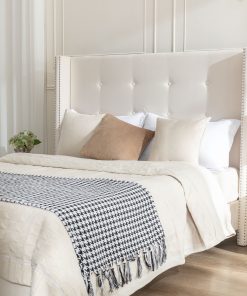 Peyton Upholstered Queen Platform Bed