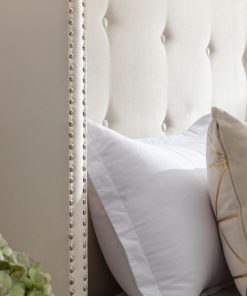 Peyton Upholstered Queen Platform Bed