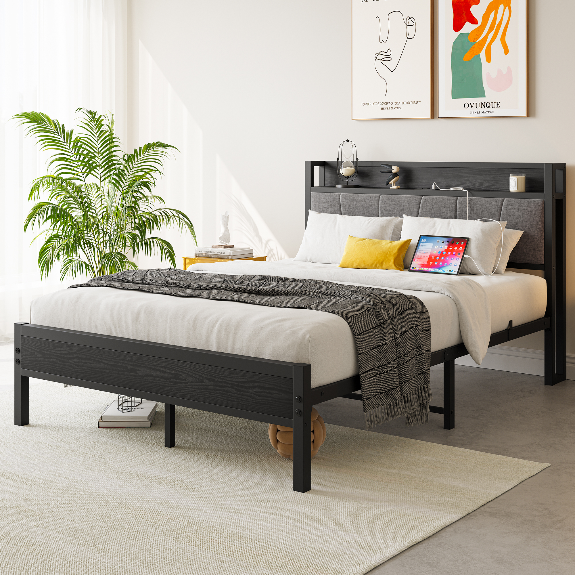 Metal & Wood Full Size Platfrom Bed Frame