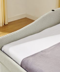 Full Size Daybed with USB Charging & Twin Size Bed