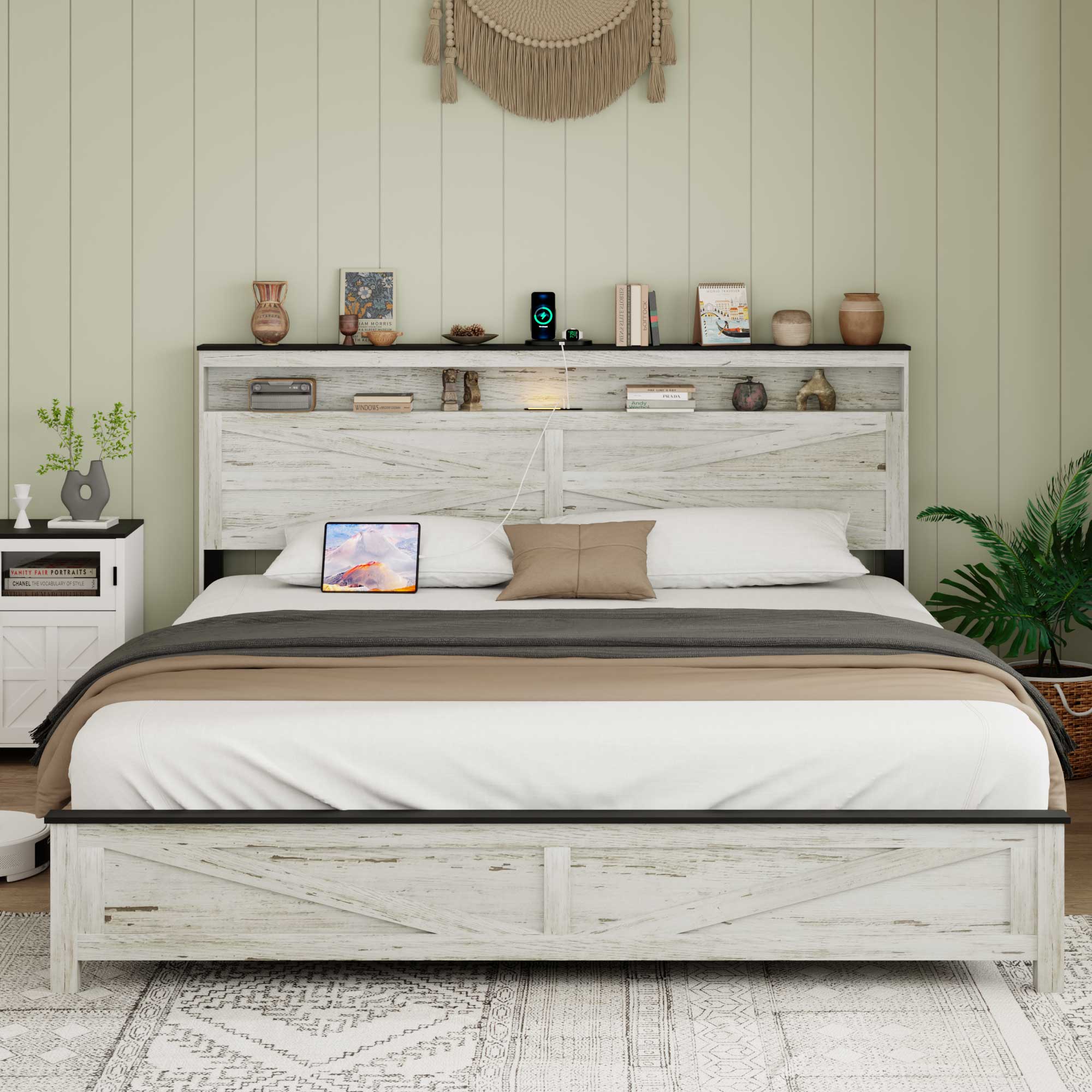 King Size Bed With Wooden Headboard