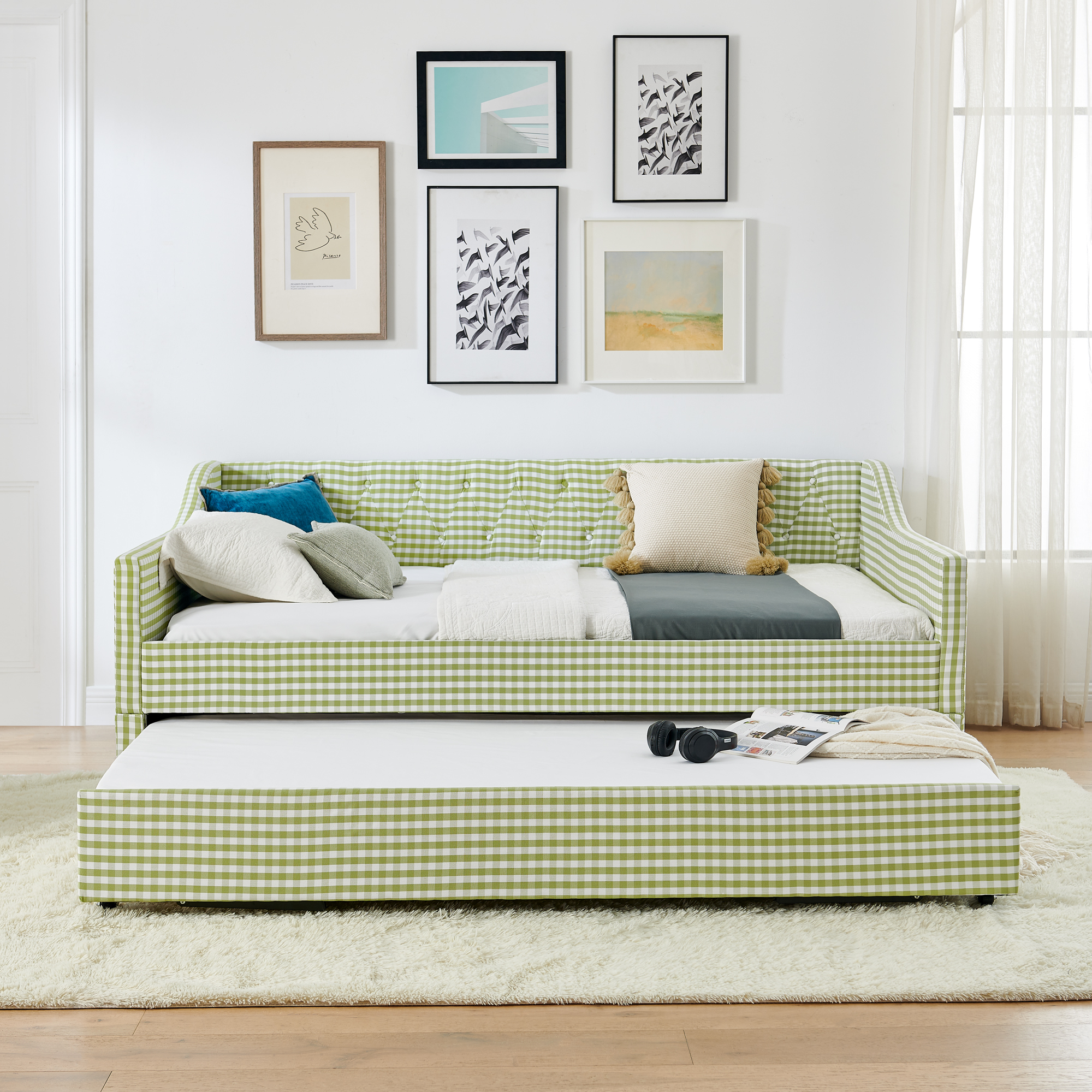 Full‑Size Upholstered Convertible Daybed
