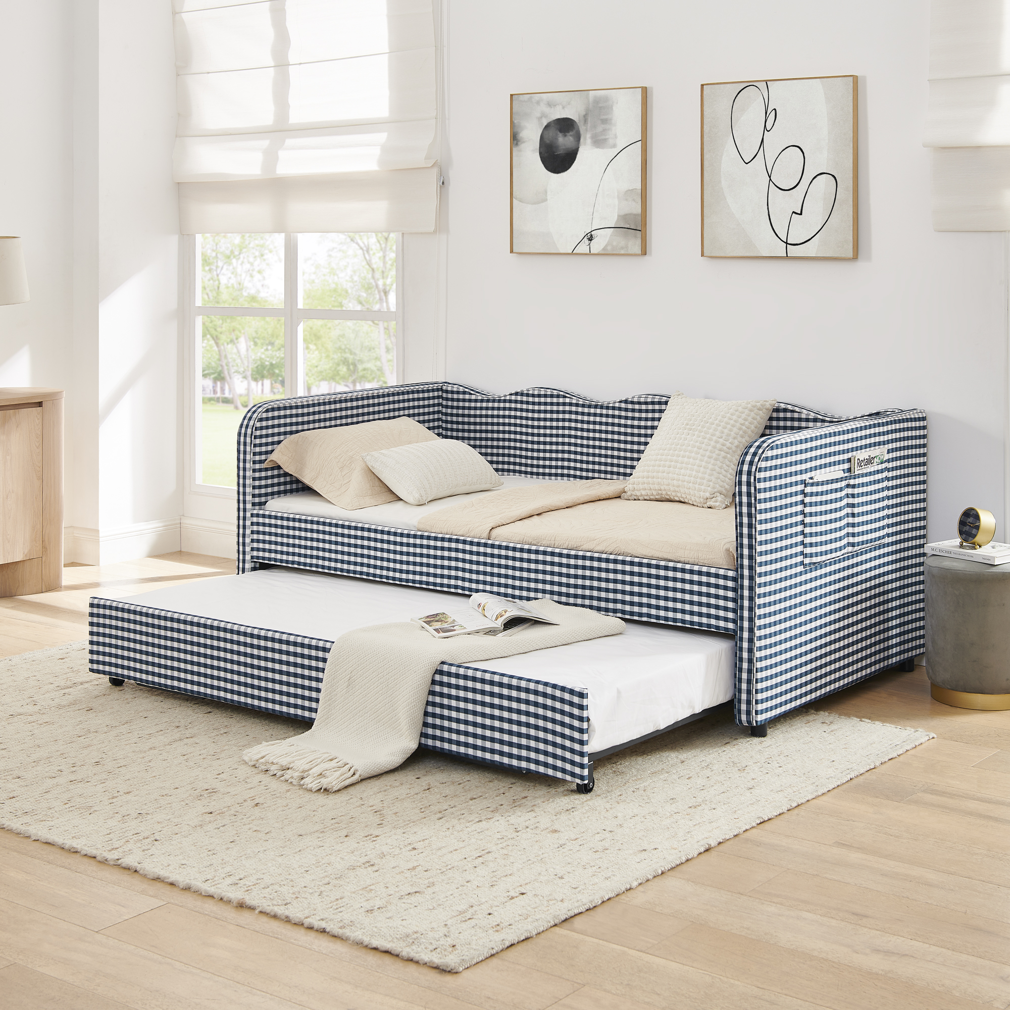 Twin‑Size Daybed with Pull‑Out Trundle