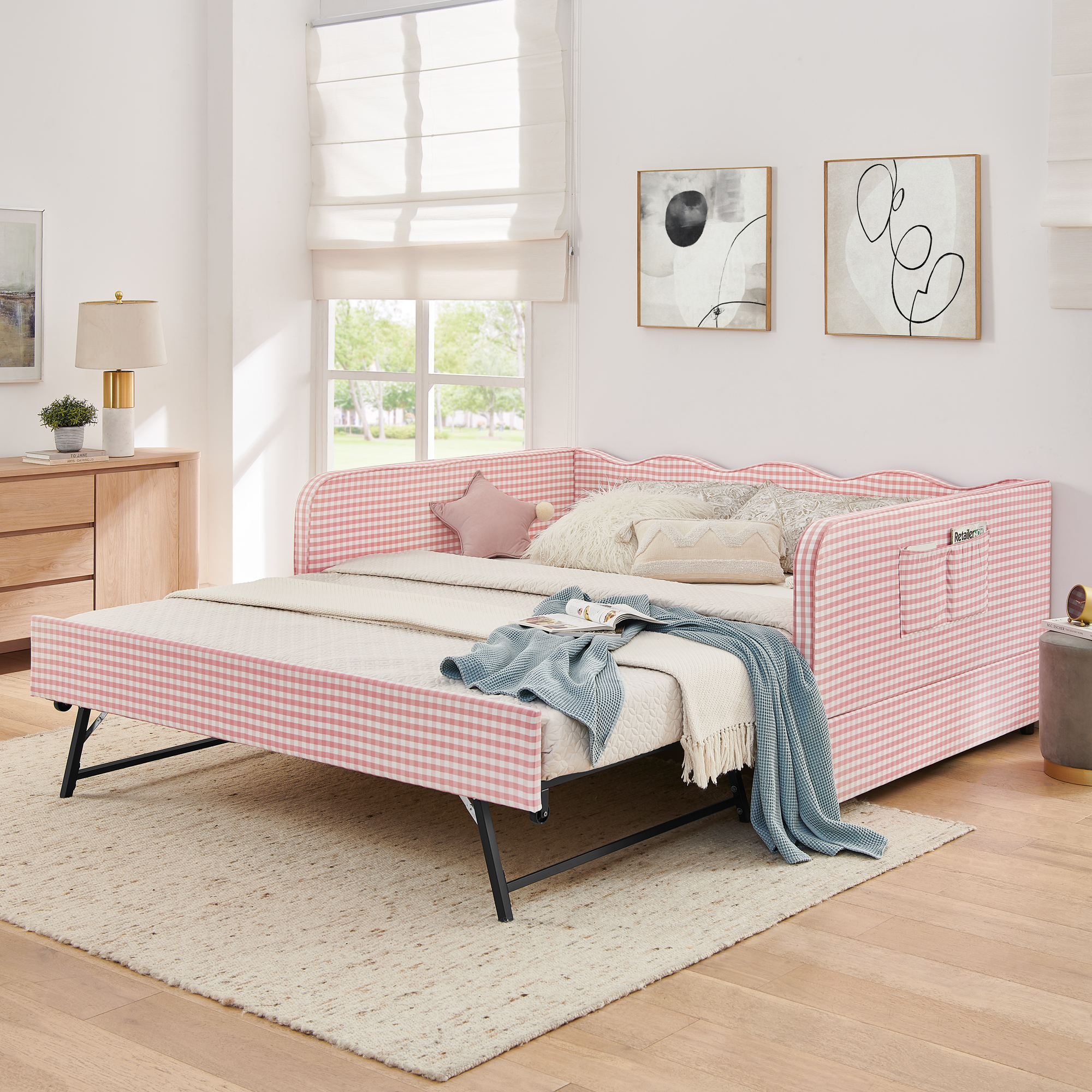 Full‑Size Daybed with Pull‑Out Trundle