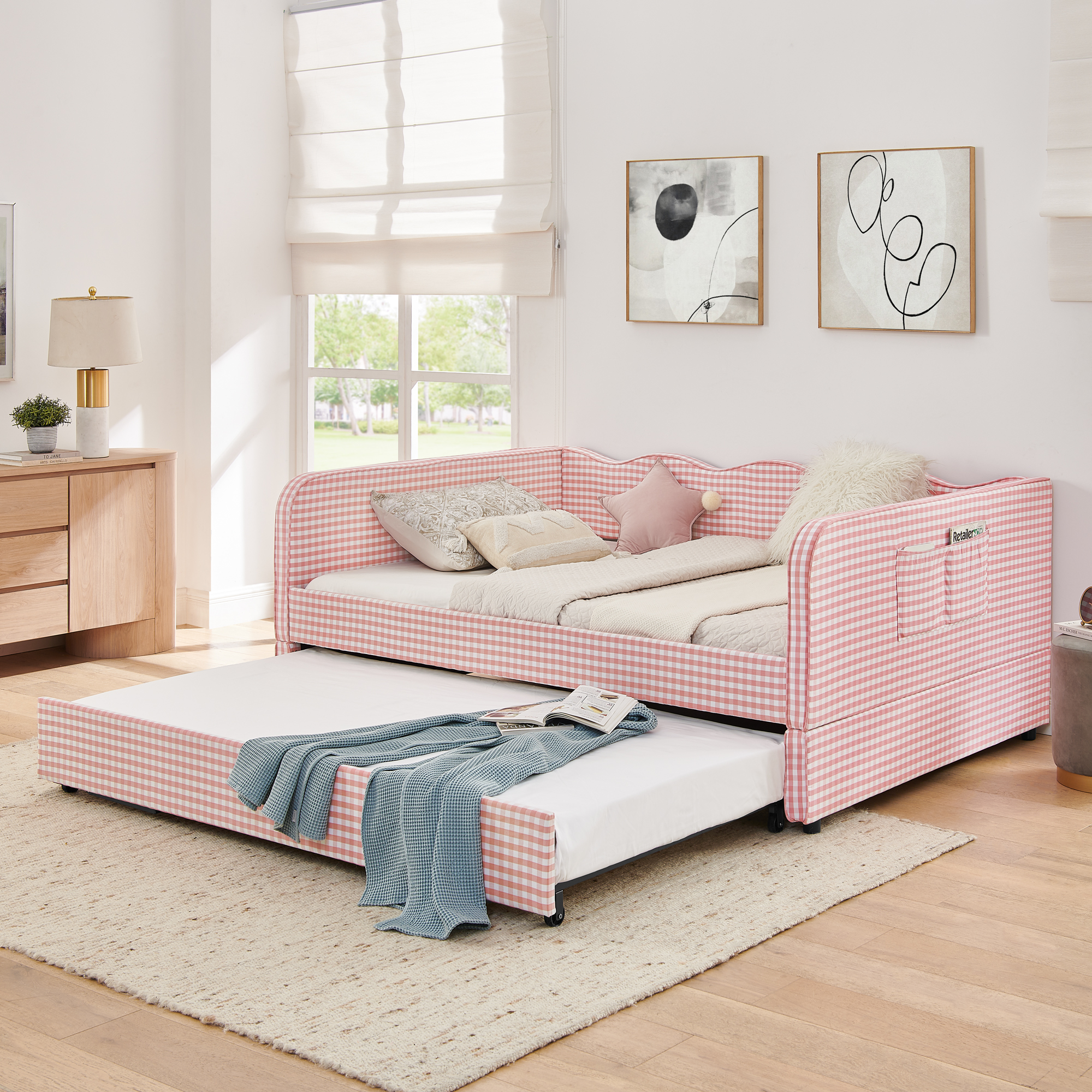 Full‑Size Daybed with Pull‑Out Trundle