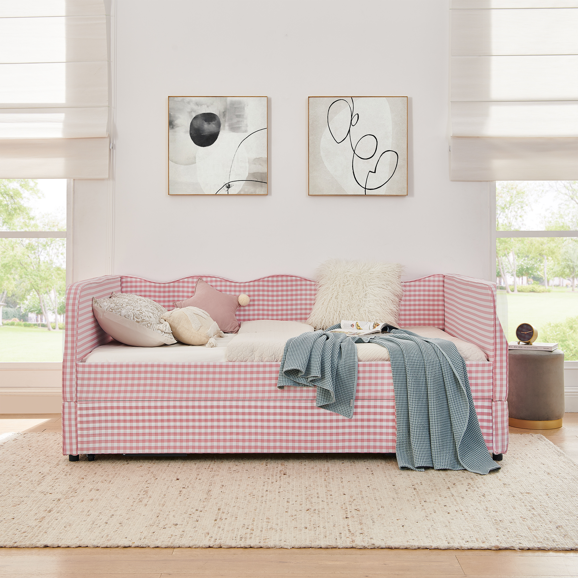 Full‑Size Daybed with Pull‑Out Trundle