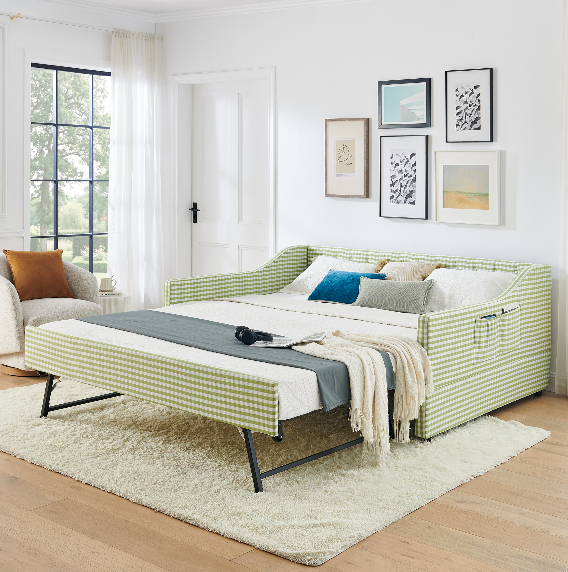 Full‑Size Upholstered Convertible Daybed
