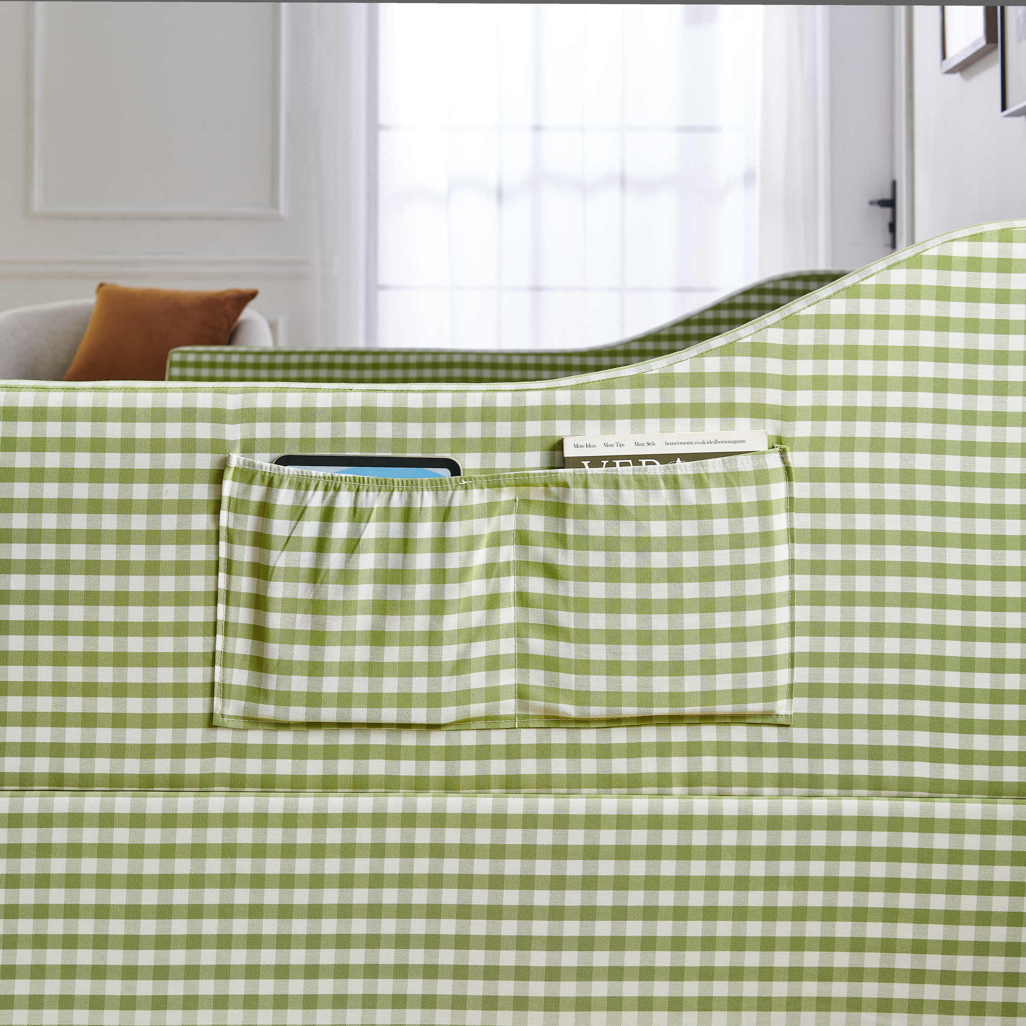 Full‑Size Upholstered Convertible Daybed