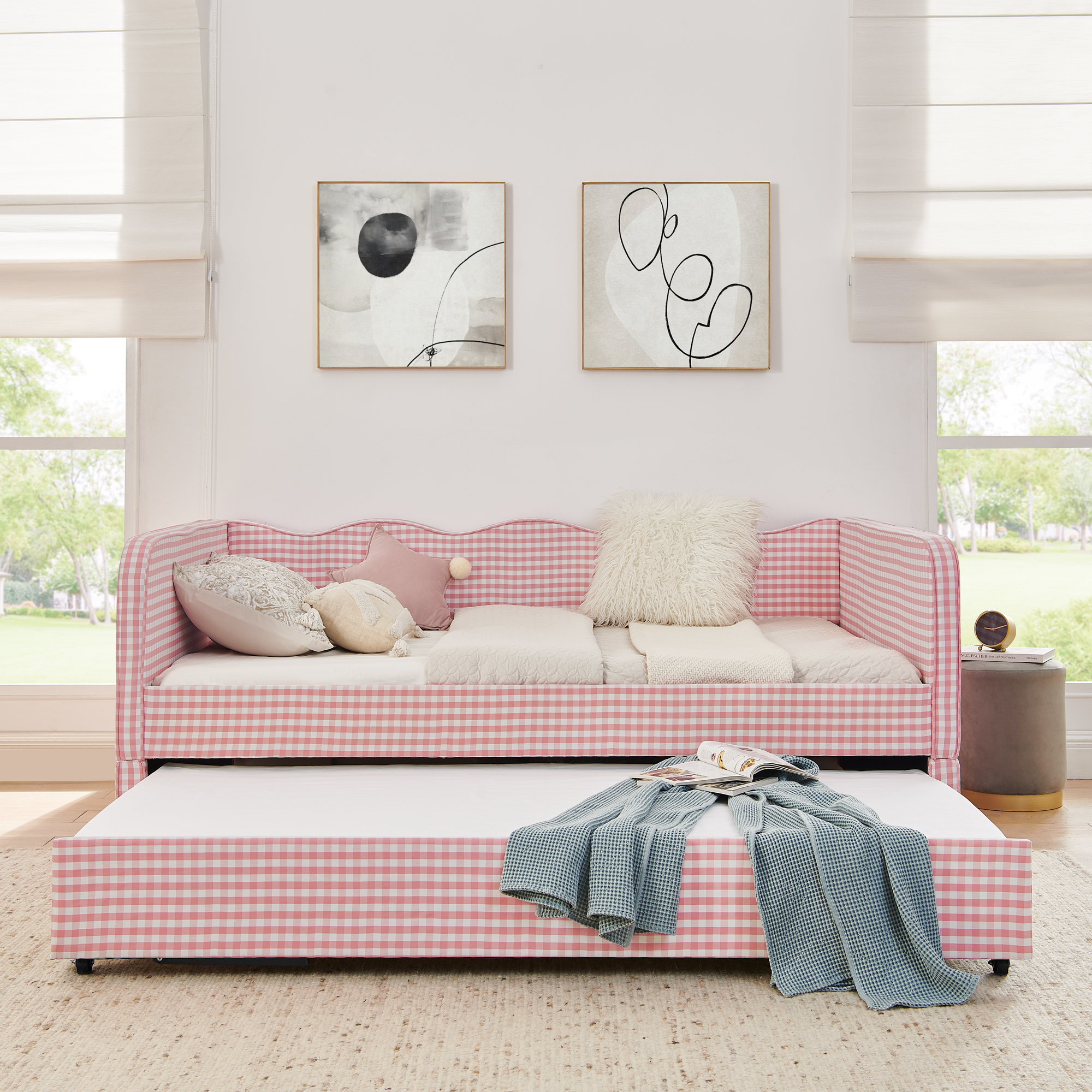 Full‑Size Daybed with Pull‑Out Trundle