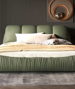 Queen Size Luxury Upholstered Platform Bed